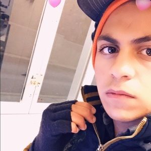 Meet your Posher, Bashar